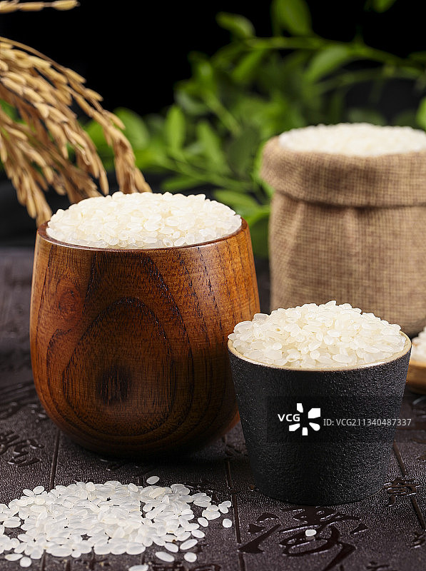 袋子里装着香米图片素材
