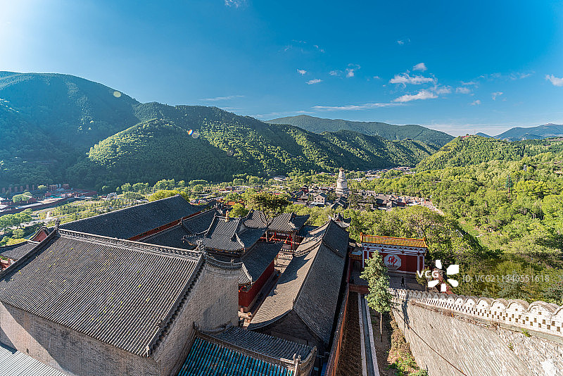 山西五台山寺庙佛塔建筑景观图片素材