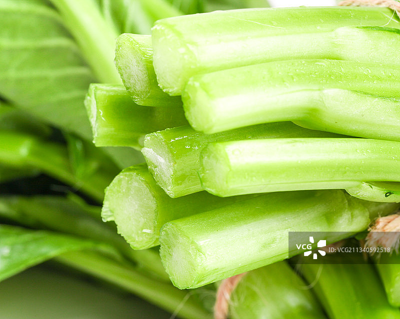 白底上放着菜苔图片素材