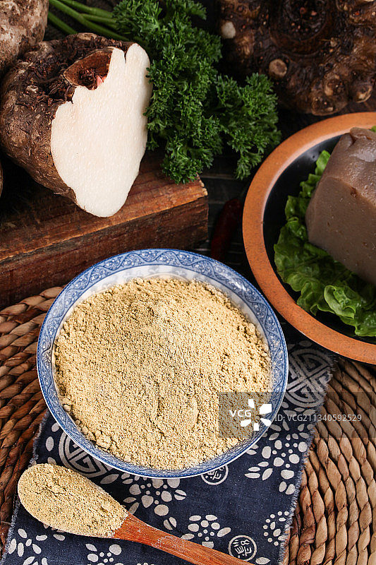 碗里装着魔芋粉图片素材