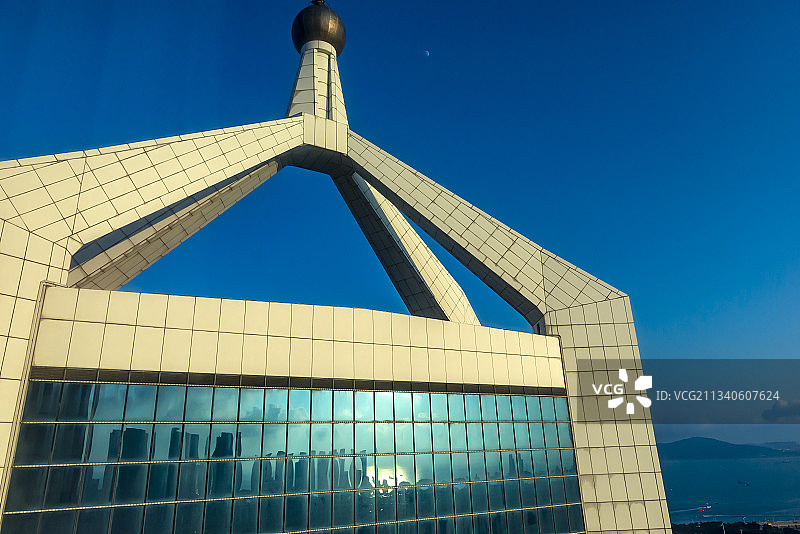 黄昏月影图片素材