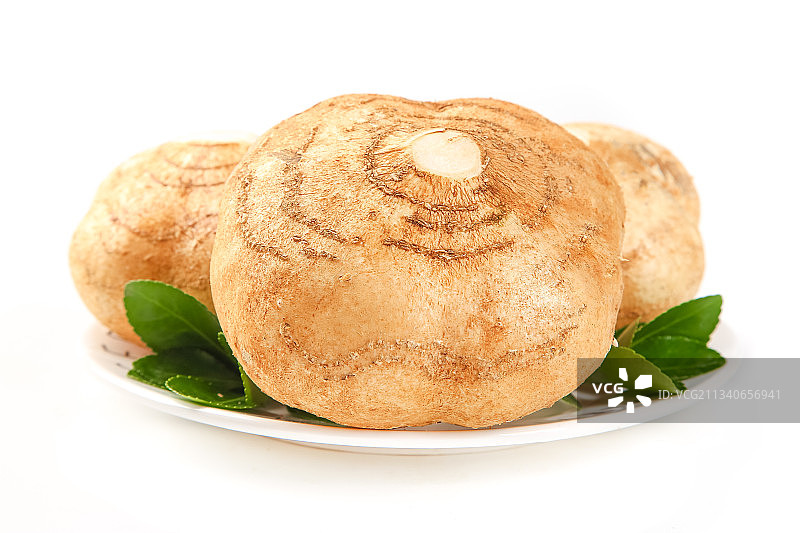 盘子里的白凉薯图片素材