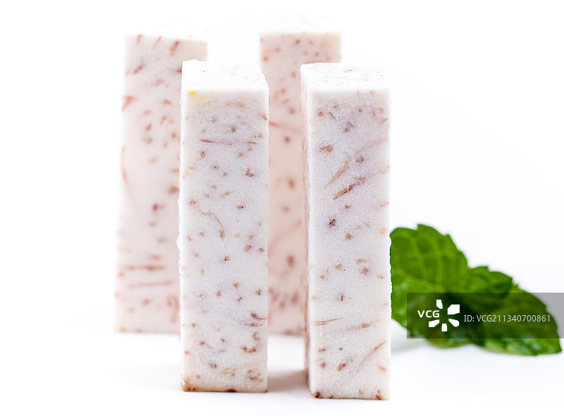 白底上的香芋图片素材