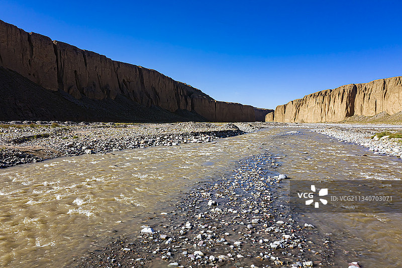 峡谷河道图片素材