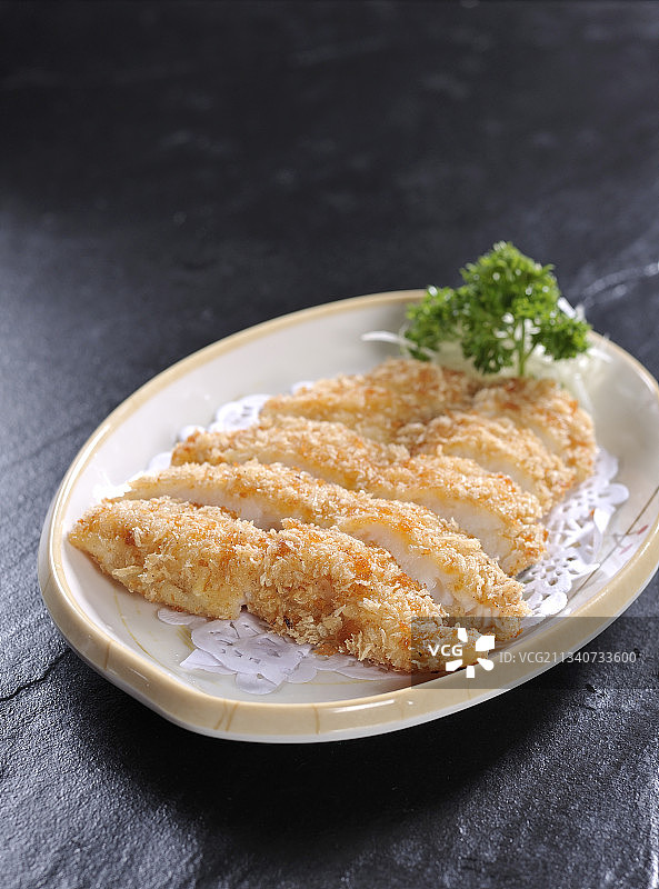 炸金龙鱼图片素材