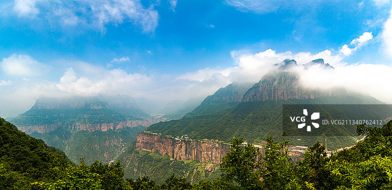 河南省新乡市辉县八里沟景区回龙天界山图片素材