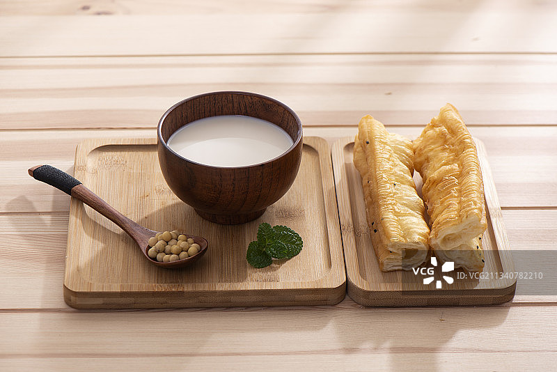 早餐豆浆油条图片素材