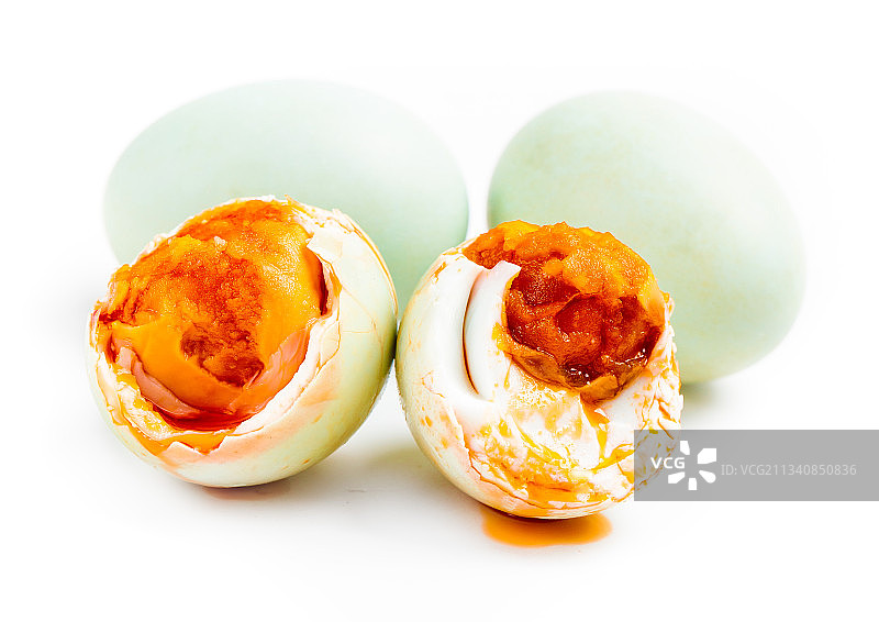 白底上的咸鸭蛋图片素材
