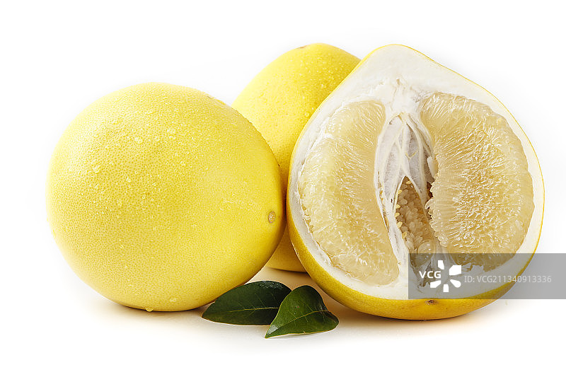 白底上放着平和白心蜜柚图片素材