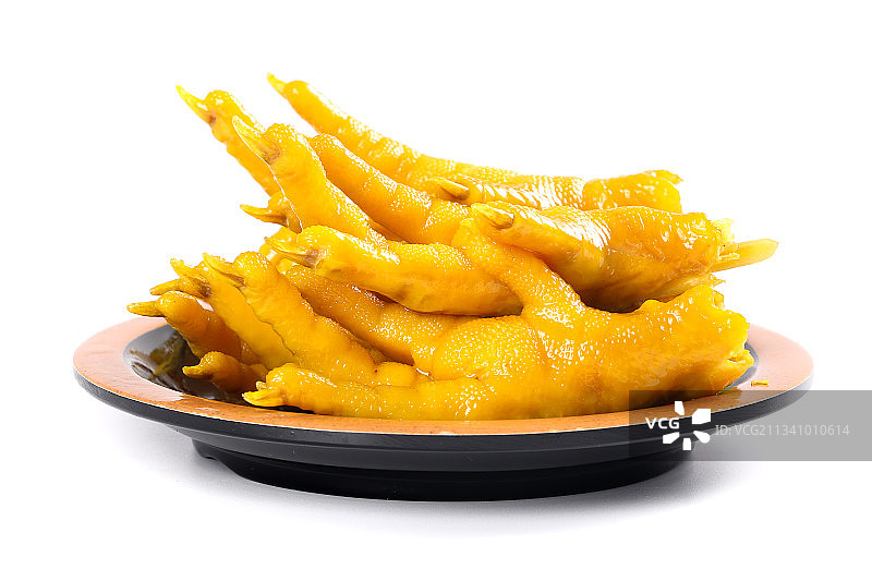 盘子里装着盐焗鸡爪图片素材