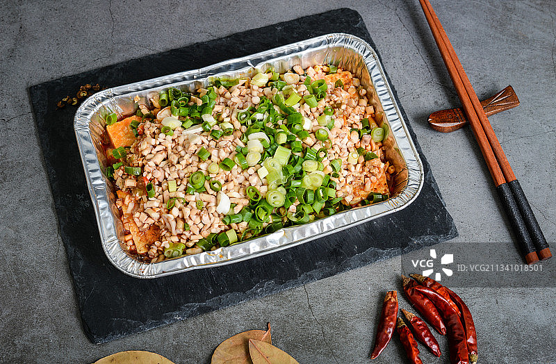 锡箔纸包浆豆腐图片素材