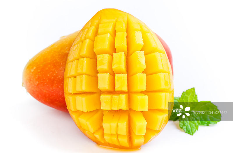 切开的彩芒放在白底上图片素材