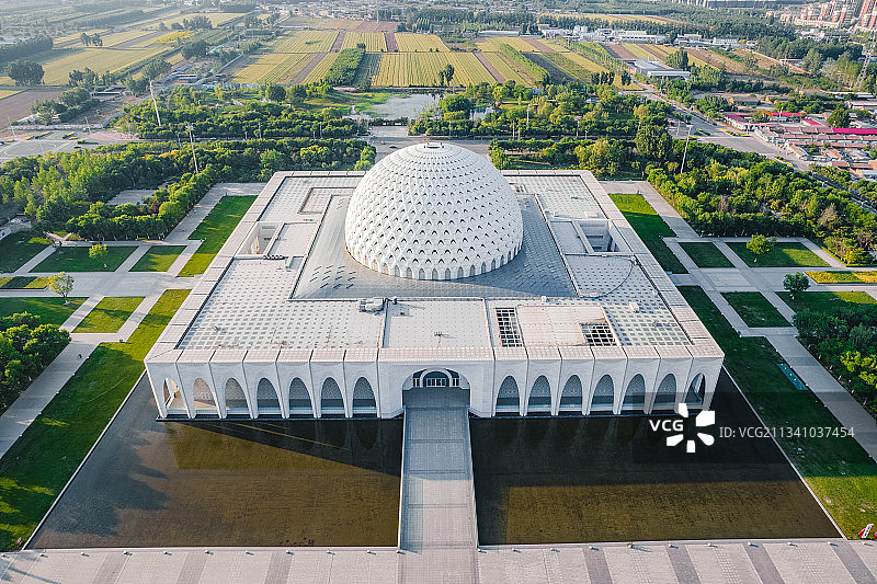 河北廊坊大厂民族宫白天建筑风光图片素材