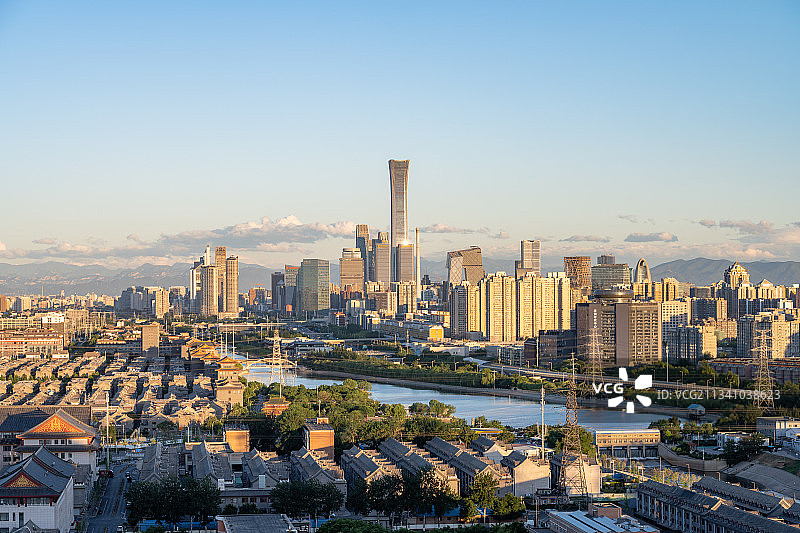 北京陶家湾遥望CBD通惠河与国贸图片素材