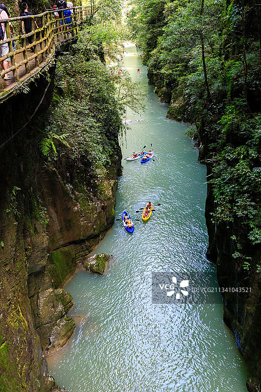 恩施地心谷漂流图片素材