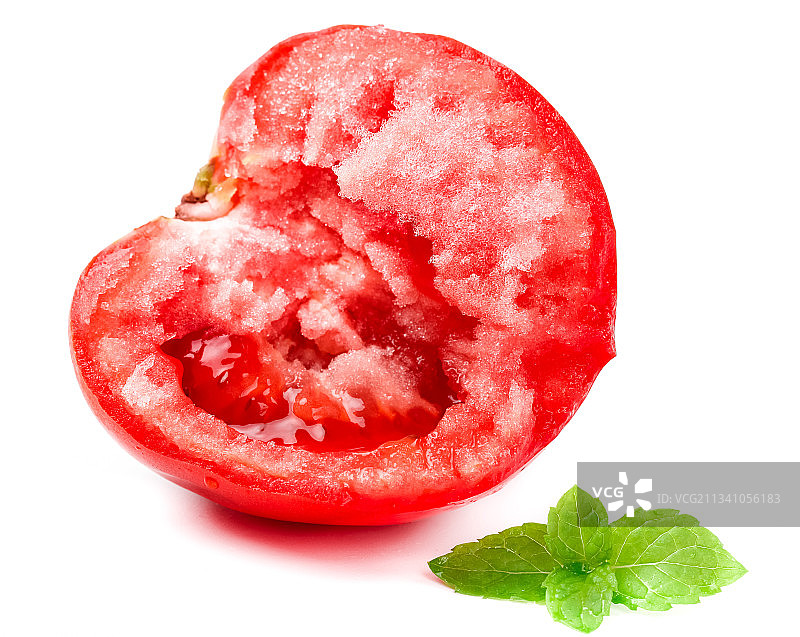 白底上摆放着沙瓤西瓜柿图片素材