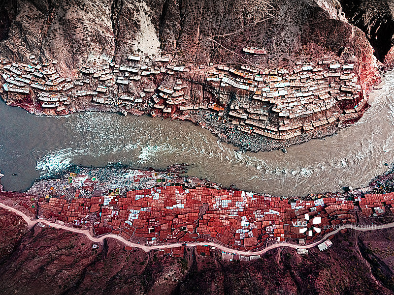 芒康盐井古盐田图片素材