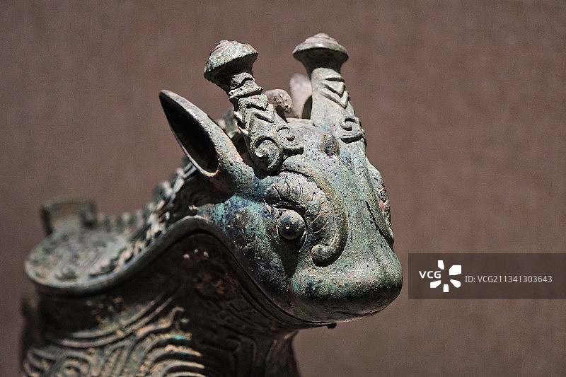 妇好鸮尊｜青铜觥图片素材