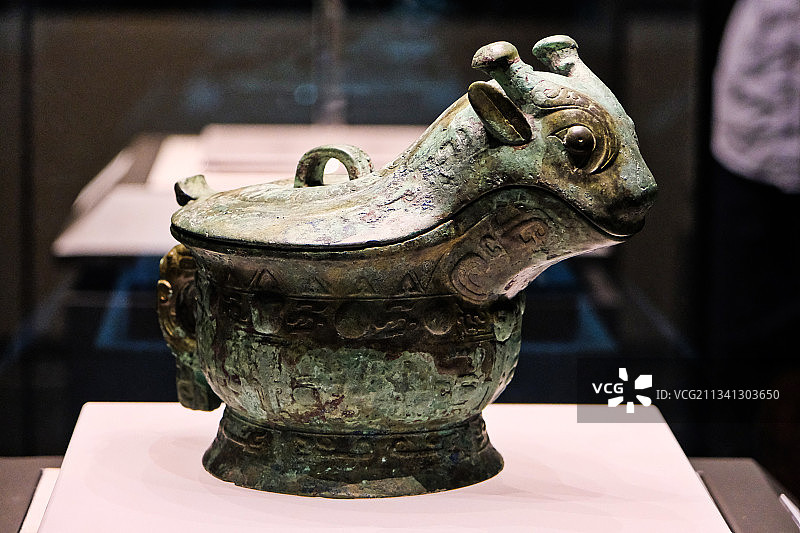 妇好鸮尊｜青铜觥图片素材