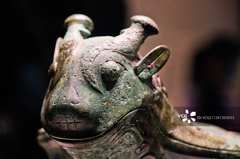 妇好鸮尊｜青铜觥图片素材