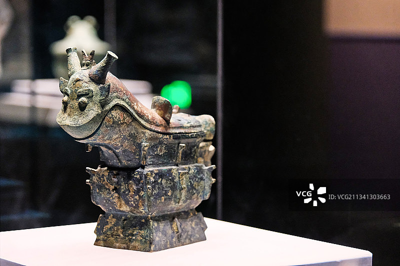 妇好鸮尊｜青铜觥图片素材