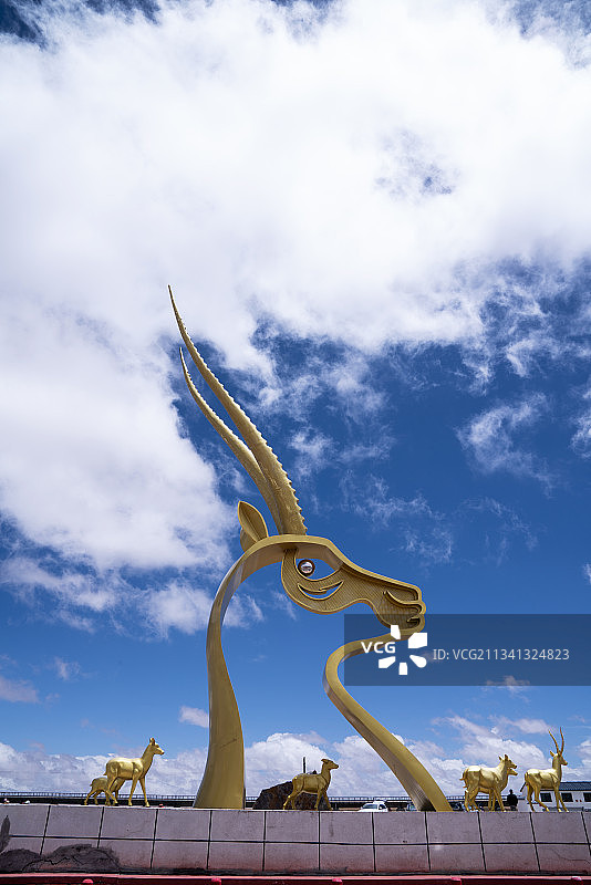 可可西里的蓝天白云图片素材