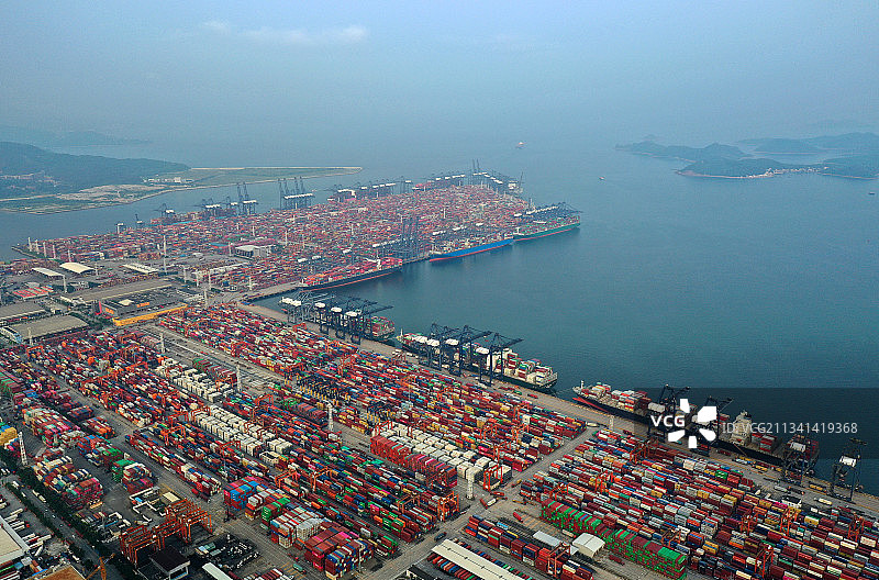 广东省深圳市盐田区盐田国际集装箱码头物流中心航拍图片素材