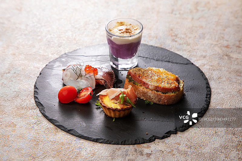 午餐餐盘图片素材