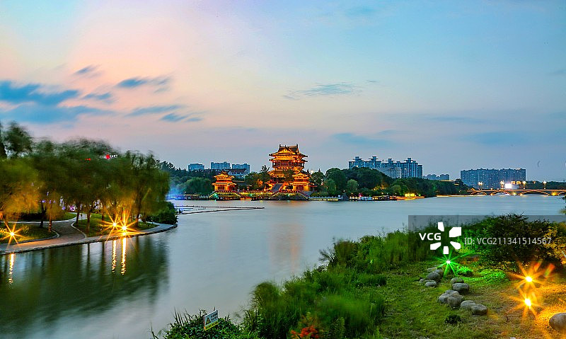 泰州望海楼夜景图片素材
