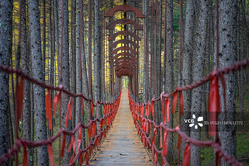 陕西省汉中市留坝县秦岭情人谷景区风光图片素材