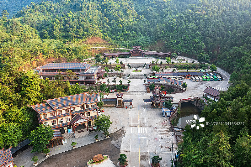 旅游景点，广西平南县北帝山，售票处，景区入口停车场，传统建筑图片素材