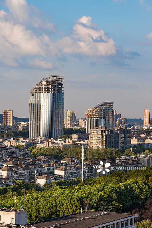 中国湖北武汉光谷城市风光图片素材