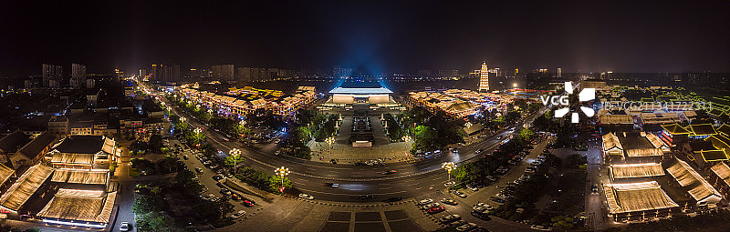 河北省保定市定州市定州博物馆与开元寺塔同框夜景航拍全景图片素材