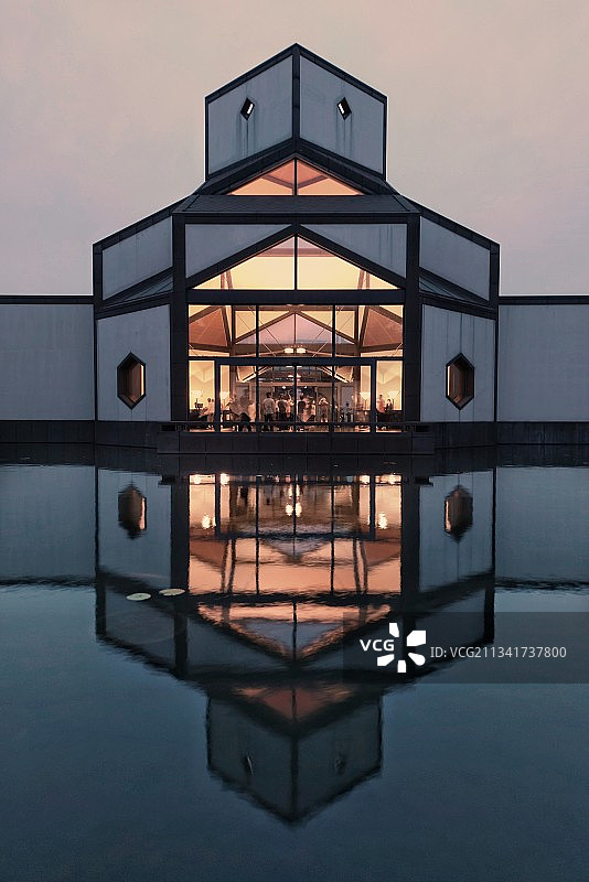 博物馆之夜——中国江苏苏州博物馆姑苏贝聿铭夜景图片素材