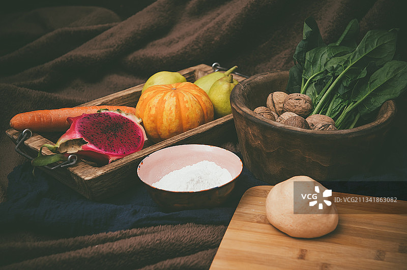 彩色元宵图片素材