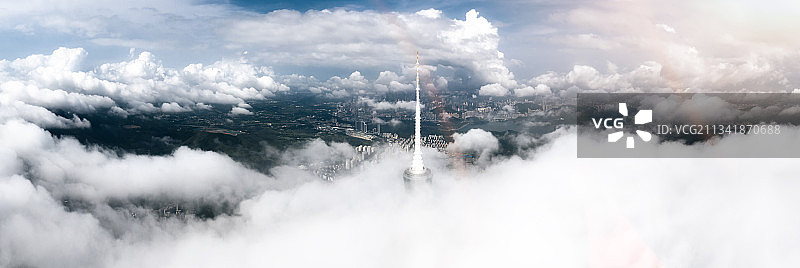 深圳梧桐山电视塔全景图片素材