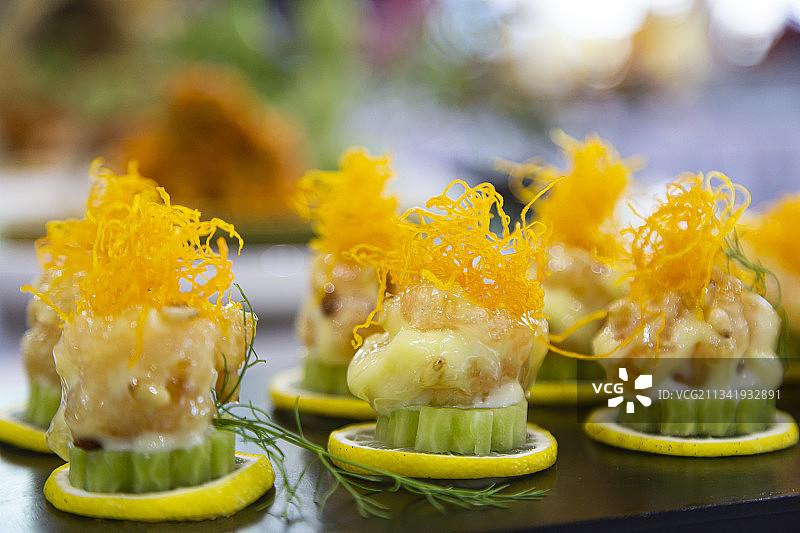 沙拉牡丹虾球图片素材