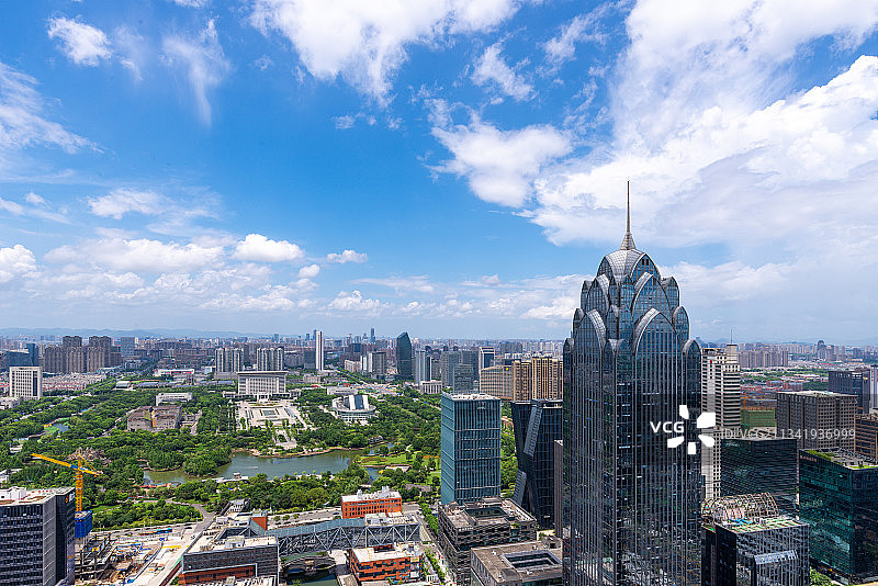 宁波，南部商务区，国贸大厦，CBD，办公楼，摩天大楼，蓝天图片素材