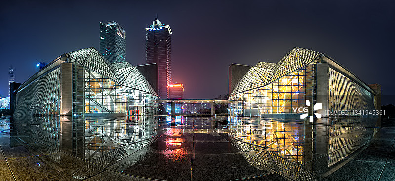 深圳市音乐厅夜景图片素材