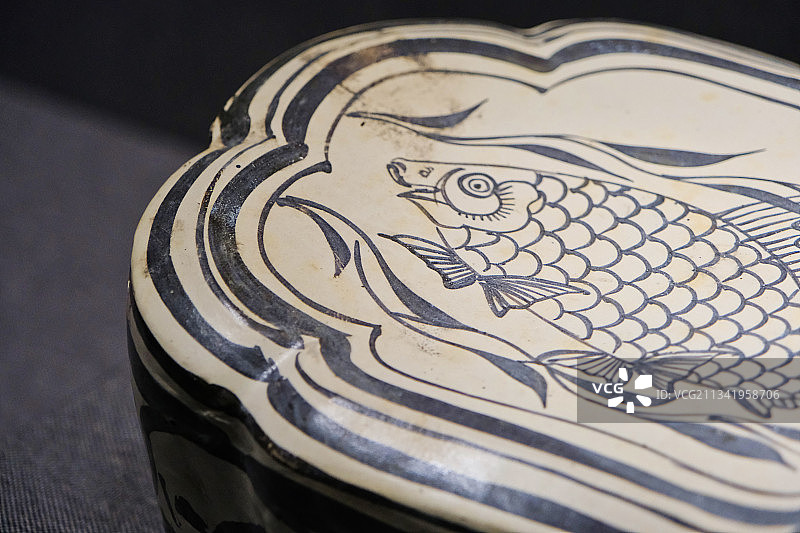 南越王墓博物馆藏瓷枕图片素材