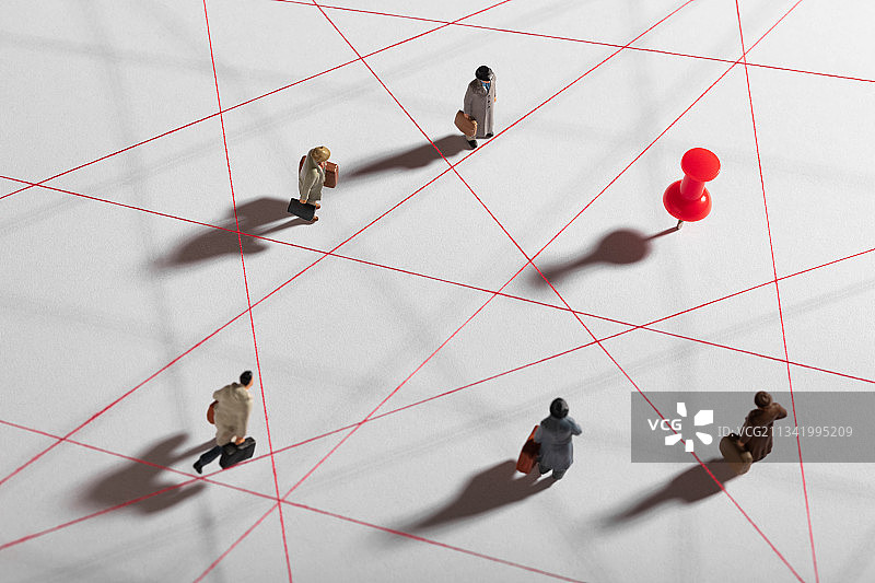 微缩创意红线几何光影工字钉定向投资眼光图片素材