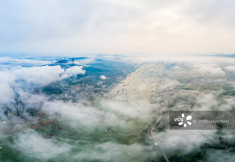 西江云雾如仙境图片素材