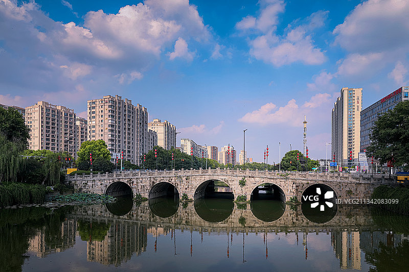 南京东水关遗址公园-九龙桥图片素材