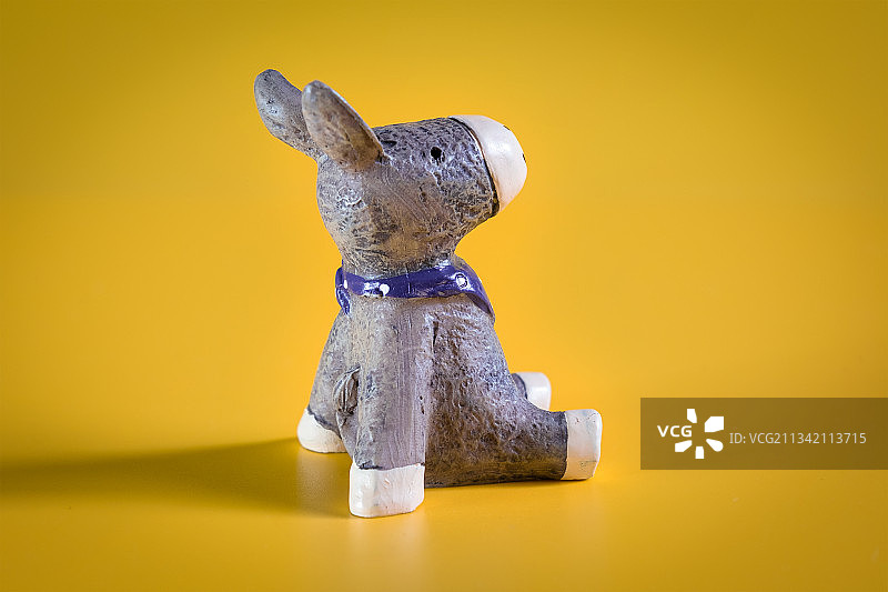 泥塑玩偶图片素材