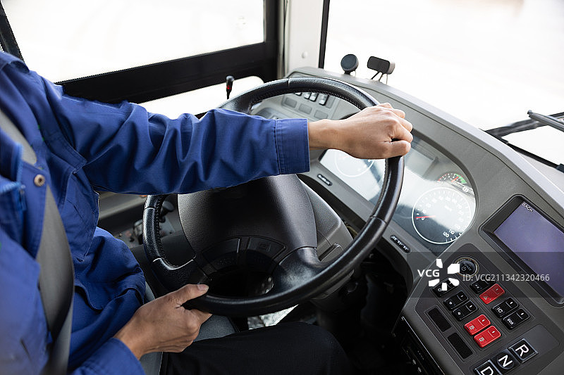 公交车驾驶员图片素材