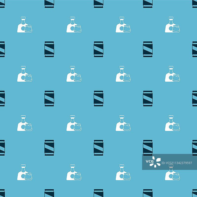 啤酒罐、威士忌酒瓶和酒杯图片素材