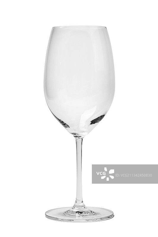 白色背景下的葡萄酒杯特写图片素材