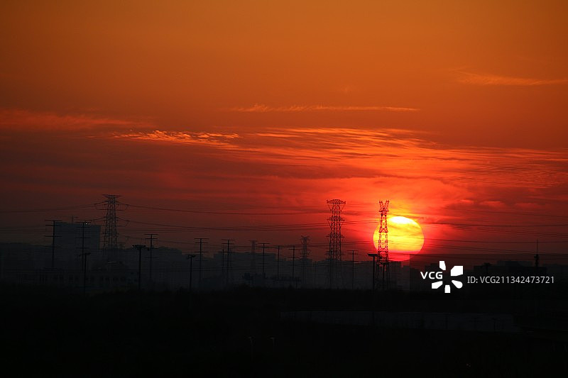 《日落时分》——拍摄于上海马陆图片素材