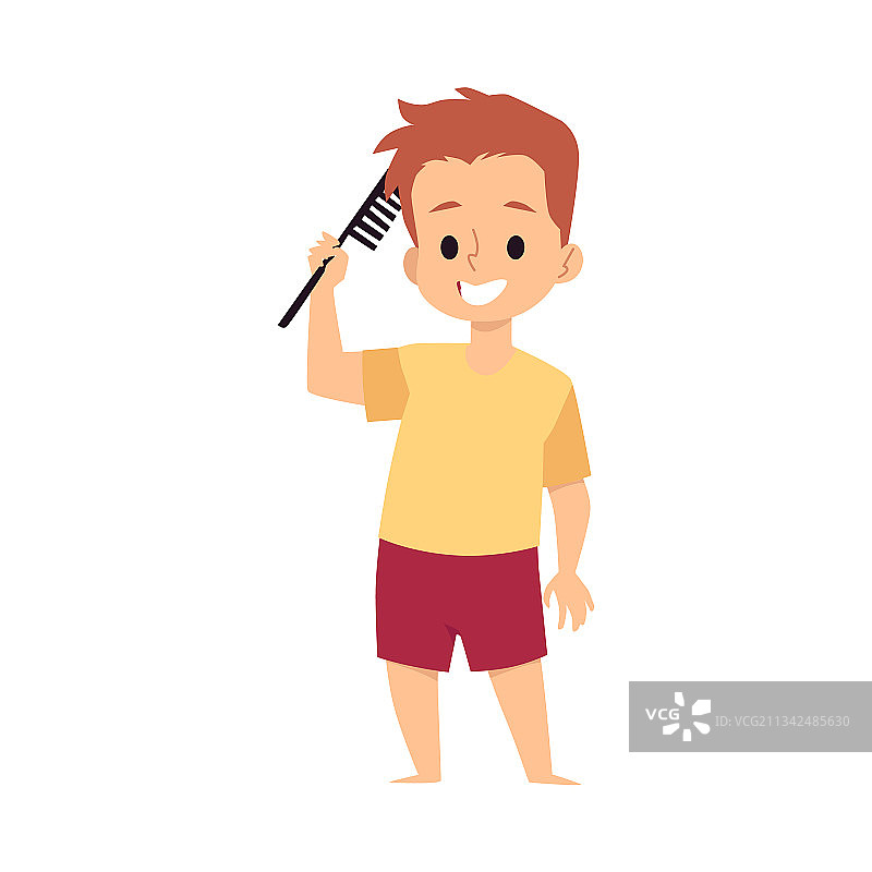 快乐的小男孩用梳子梳头图片素材