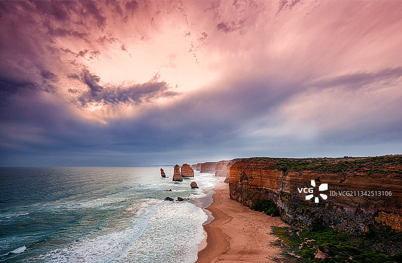 十二门徒海岸黄昏时分图片素材